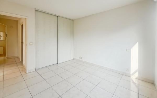 Appartement à vendre    3 pièces • 63,43 m2 Saint-Raphaël