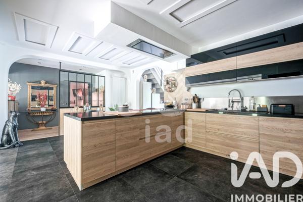 Maison à vendre 8 pièces 260 m² Lamorlaye