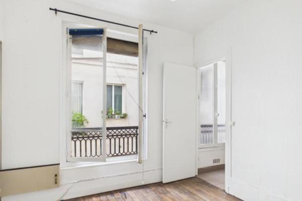 Vente - Appartement 2 pièces 24 m 2 Paris (75011)