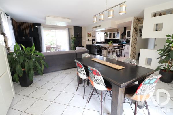 Maison à vendre 6 pièces 150 m² Vertaizon
