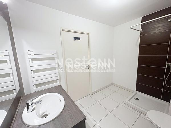 SETE CORNICHE T2 TERRASSE PARKING A VENDRE