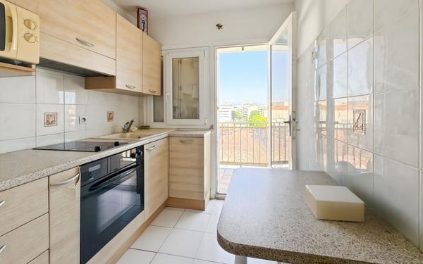 Appartement à vendre    3 pièces • 53,85 m2 Antibes