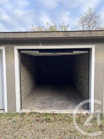 Parking à vendre  13 m2 COLOMBES - 92