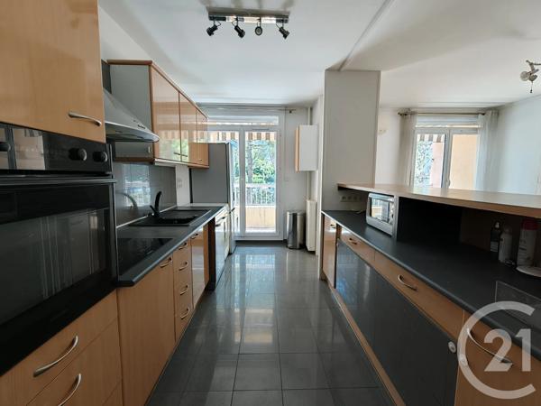 Appartement T4 à vendre  4 pièces - 78,95 m 2   MARSEILLE  - 13012