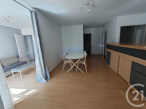 Appartement T4 à vendre  4 pièces - 78,95 m 2   MARSEILLE  - 13012