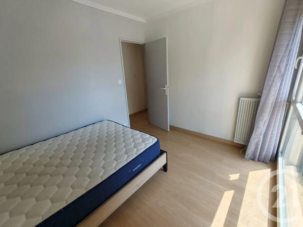 Appartement T4 à vendre  4 pièces - 78,95 m 2   MARSEILLE  - 13012