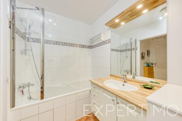 Montrouge (92120) Lumineux, avec une vue panoramique sur la cime des arbres