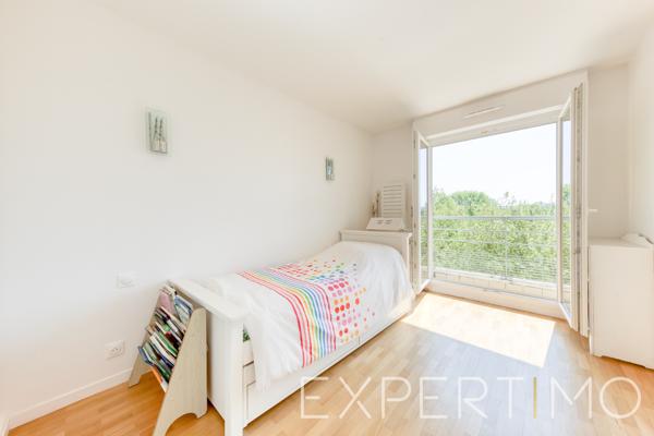 Montrouge (92120) Lumineux, avec une vue panoramique sur la cime des arbres