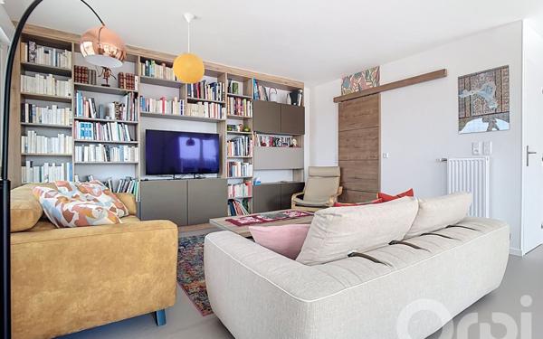 Appartement à vendre    4 pièces • 101,62 m2 Ivry-sur-Seine