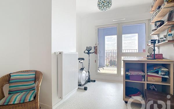 Appartement à vendre    4 pièces • 101,62 m2 Ivry-sur-Seine