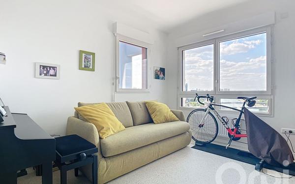 Appartement à vendre    4 pièces • 101,62 m2 Ivry-sur-Seine