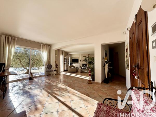 Maison à vendre 7 pièces 260 m² Rognes