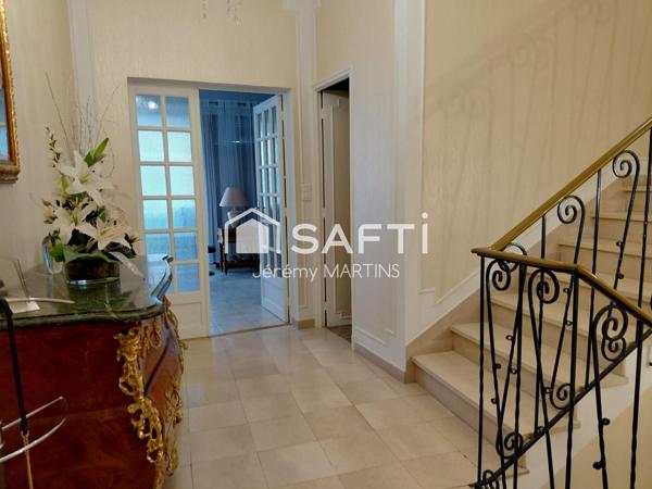 Maison familiale de caractère avec espace professionnel