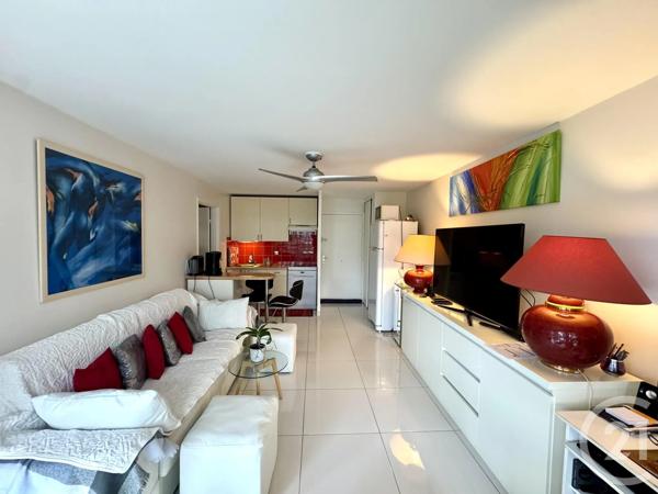 Appartement F2 à vendre  2 pièces - 41,49 m 2   MANDELIEU LA NAPOULE  - 06