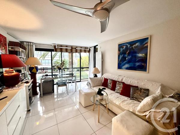 Appartement F2 à vendre  2 pièces - 41,49 m 2   MANDELIEU LA NAPOULE  - 06