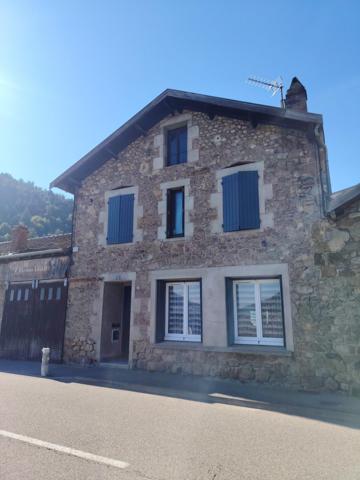 Maison en pierre en Centre ville