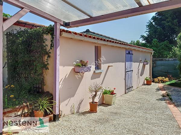 A Saujon, à vendre maison, 125 m², 4 chambres, Terrain 922 m², piscine couverte