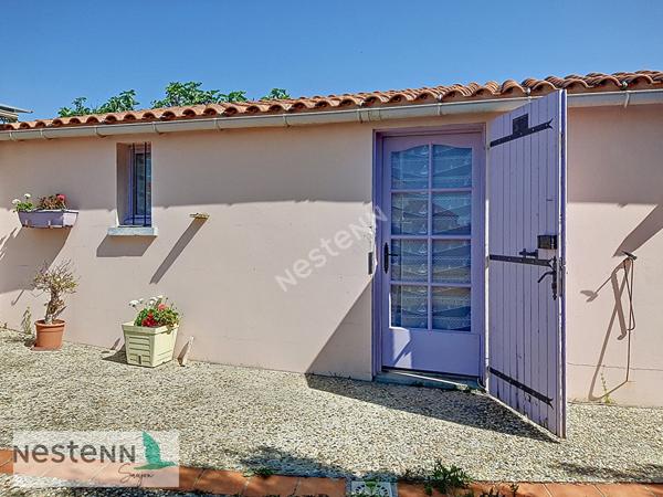 A Saujon, à vendre maison, 125 m², 4 chambres, Terrain 922 m², piscine couverte