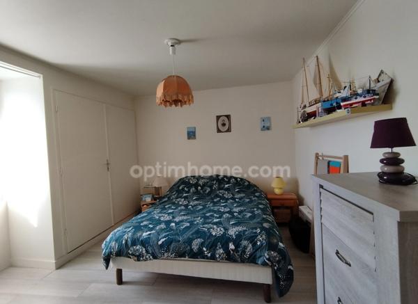 Charente, Luxé. Maison 142 m², 3 chambres, jardin et grange.