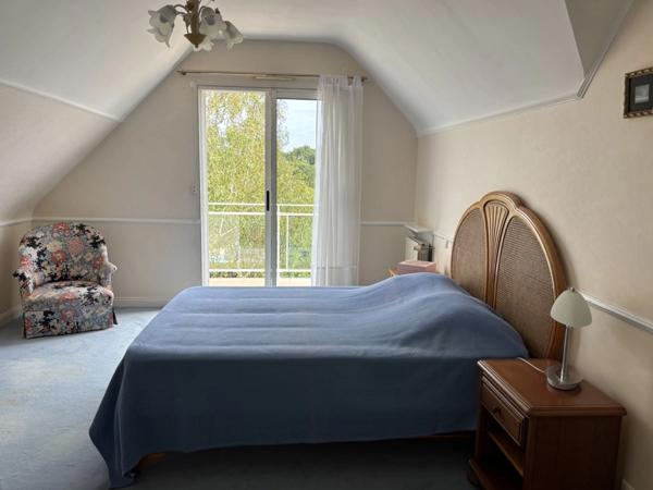 Maison spacieuse dans un quartier résidentiel!