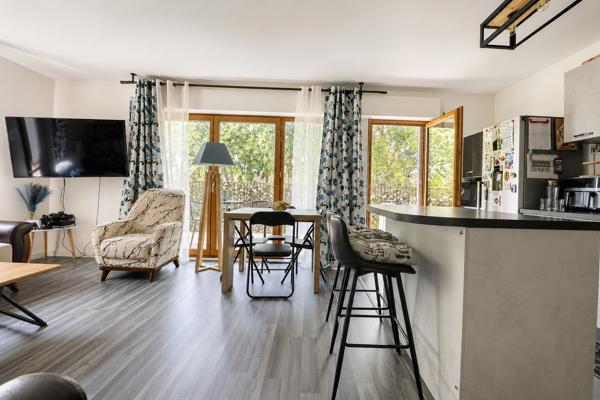Appartement Saint Denis 3 pièce(s) 70m2