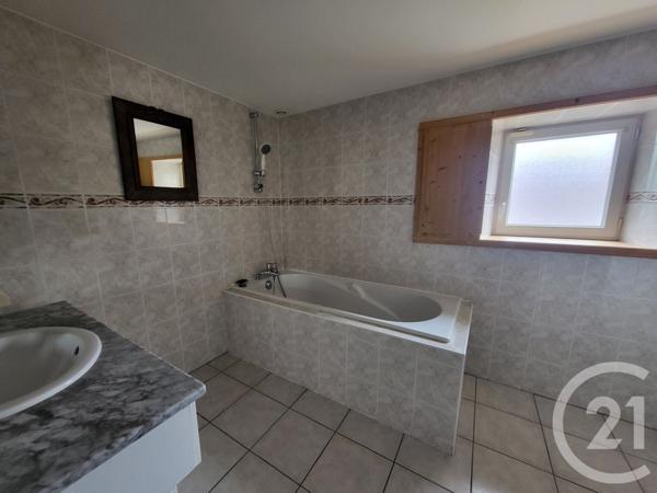 Maison à vendre  4 pièces - 143 m2 DOMERAT - 03