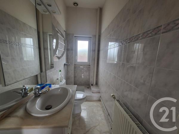 Maison à vendre  4 pièces - 143 m2 DOMERAT - 03