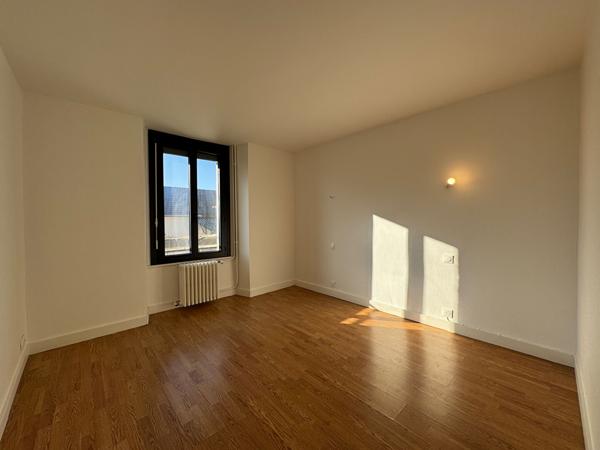 IMMEUBLE DE RAPPORT AVEC 2 LOGEMENTS