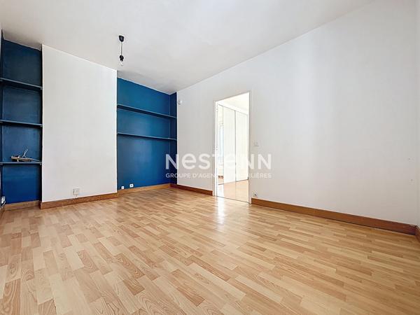 ISSY LES MOULINEAUX - QUARTIER SAINT ETIENNE - Appartement 2 pièces de 38,86 m² au dernier étage avec vue dégagée