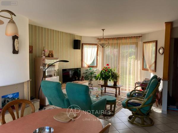 Maison individuelle à vendre à La Bouëxière en Ille-et-Vilaine (35340), ref : VM584-APNOTAIRES