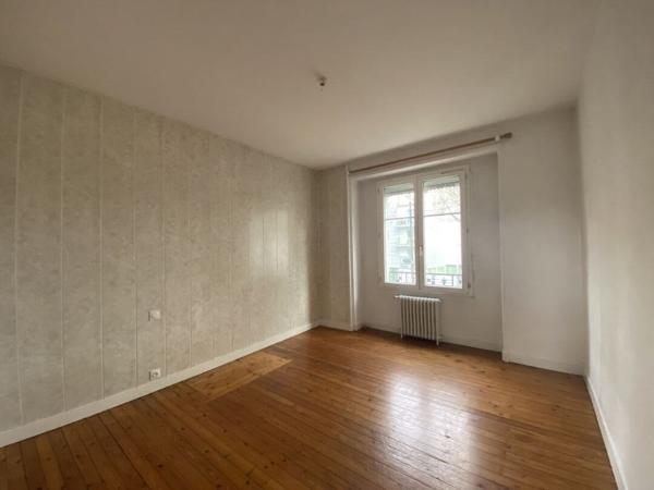 APPARTEMENT T3,  
Nantes 44000