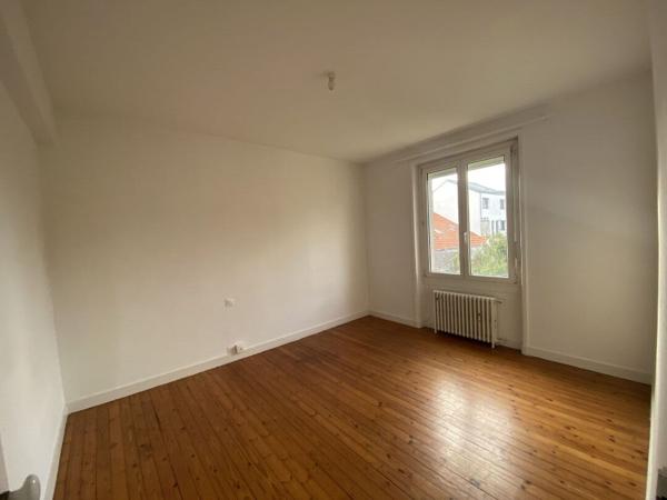 APPARTEMENT T3,  
Nantes 44000