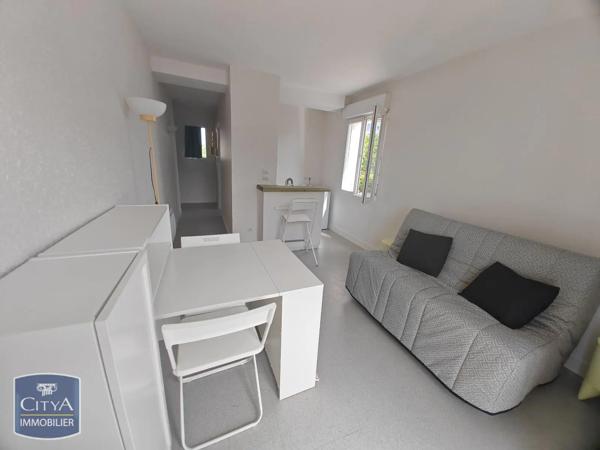 Appartement à louer 1 pièce 24.59m² Angoulême (16000)