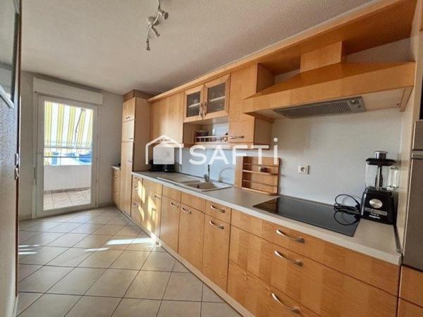 PROCHE DES COMMODITES