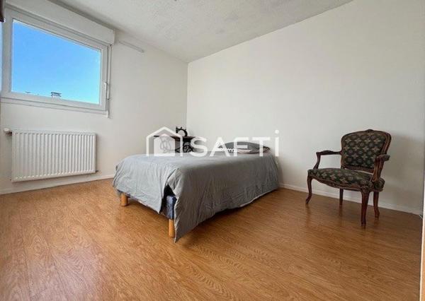 PROCHE DES COMMODITES