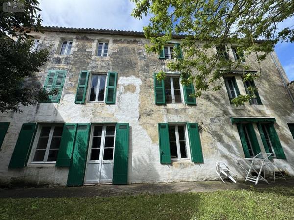 Maison à vendre à Saint-Martin-de-Ré en Charente-Maritime (17410), ref : 17018-1137