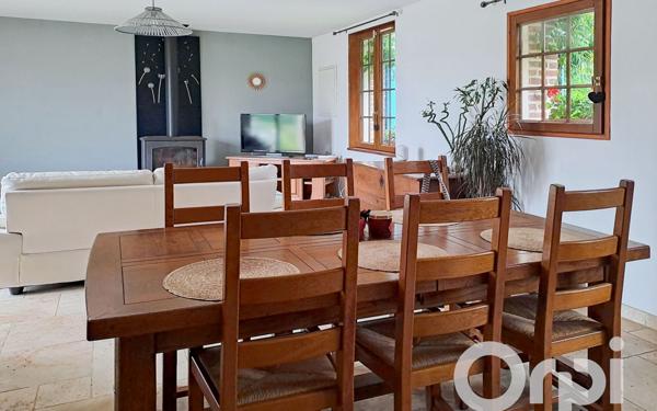 Maison à vendre    5 pièces • 99,61 m2 Gournay-en-Bray