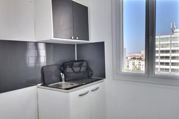 APPARTEMENT T4 DE 65 M2 3 CHAMBRES AVEC BALCON 13009
