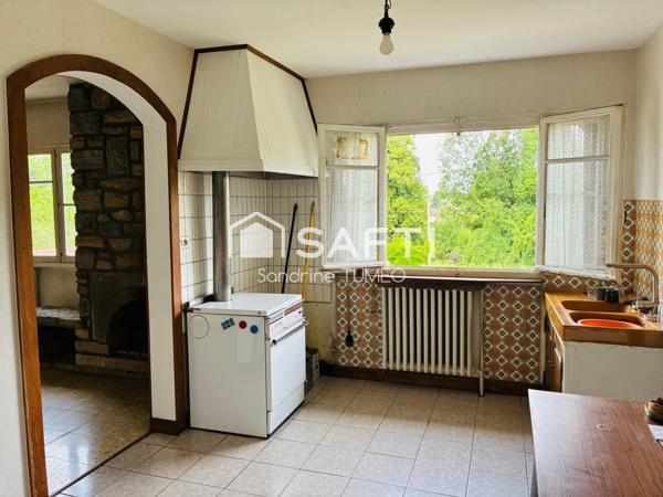 Maison sur sous-sol à Arbois