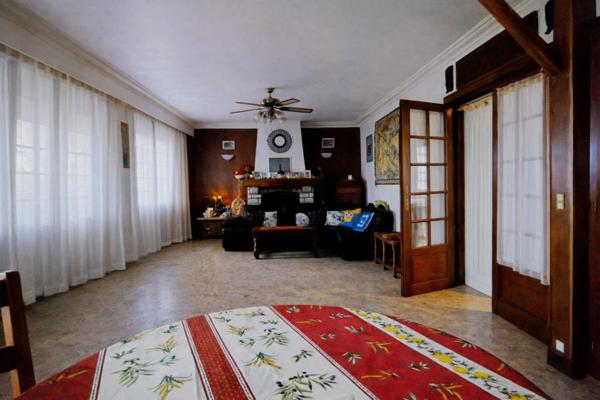 Maison à vendre 6 pièces (77)-Nemours 10 min-Gare Paris en 1h20