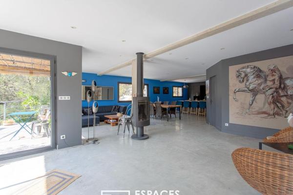 Maison contemporaine à l’orée de la pinède