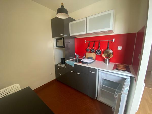 Studio  meublé de 33.44m² - TOURS CENTRE