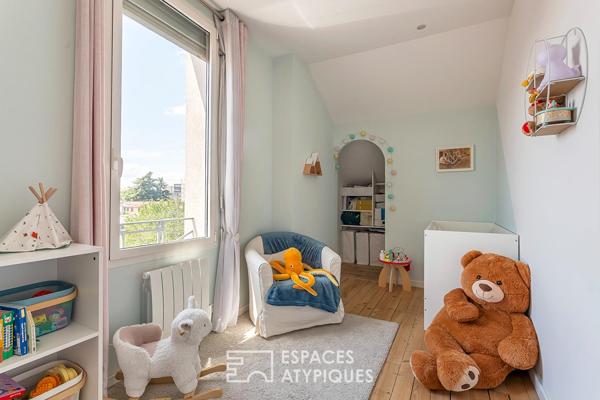 Charmante maison avec jardin et piscine, proche du quartier de la Doua