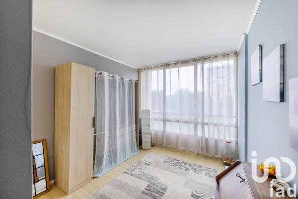 Appartement à vendre 5 pièces 82 m² Meudon-la-Forêt