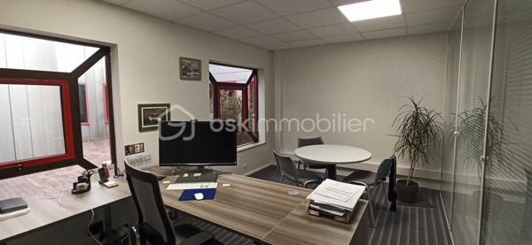 Bureau de 217 m²