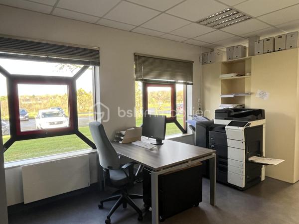 Bureau de 217 m²
