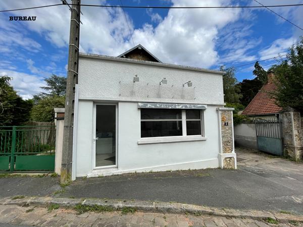 Immeuble en Pierre de Taille Centre-Ville d'Orsay