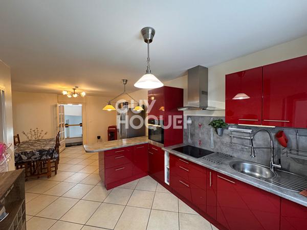 Maison à vendre - 4 chambres - LE CREUSOT