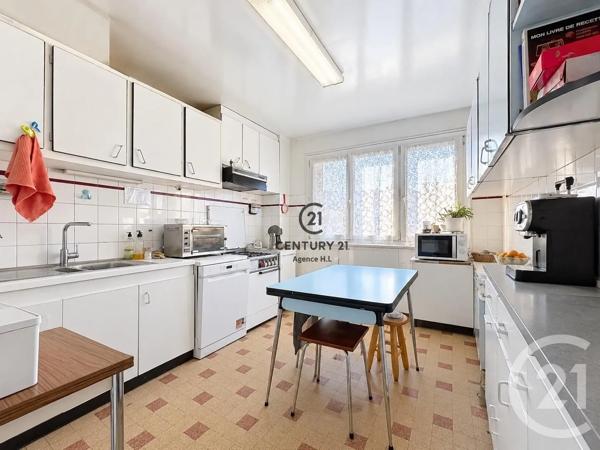 Maison à vendre  5 pièces - 76,33 m 2   NEUILLY SUR MARNE  - 93