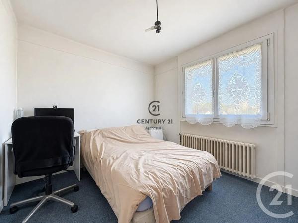 Maison à vendre  5 pièces - 76,33 m 2   NEUILLY SUR MARNE  - 93